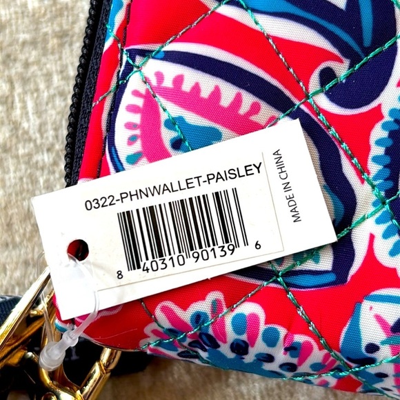 NWT Simply Southern Pink Paisley Quilted Clutch Zip Around Wristlet Phone Wallet - Picture 12 of 15